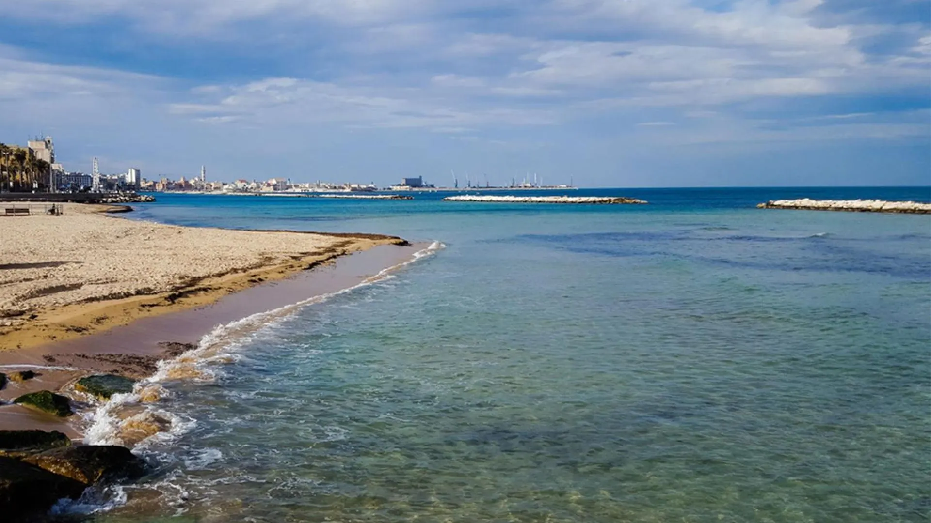 Centrale Hope Seaview location